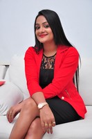 Actress Elli Stills